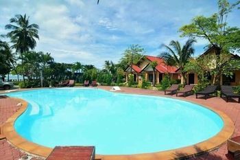 Lanta Emerald Hotel