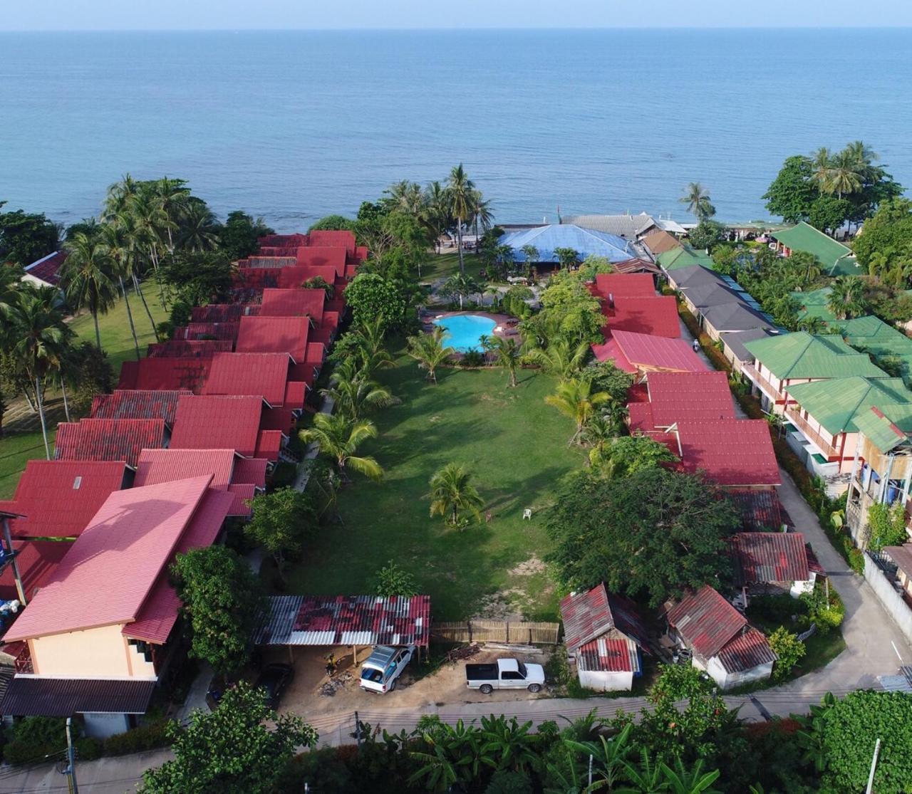 Отель Lanta Emerald 3*