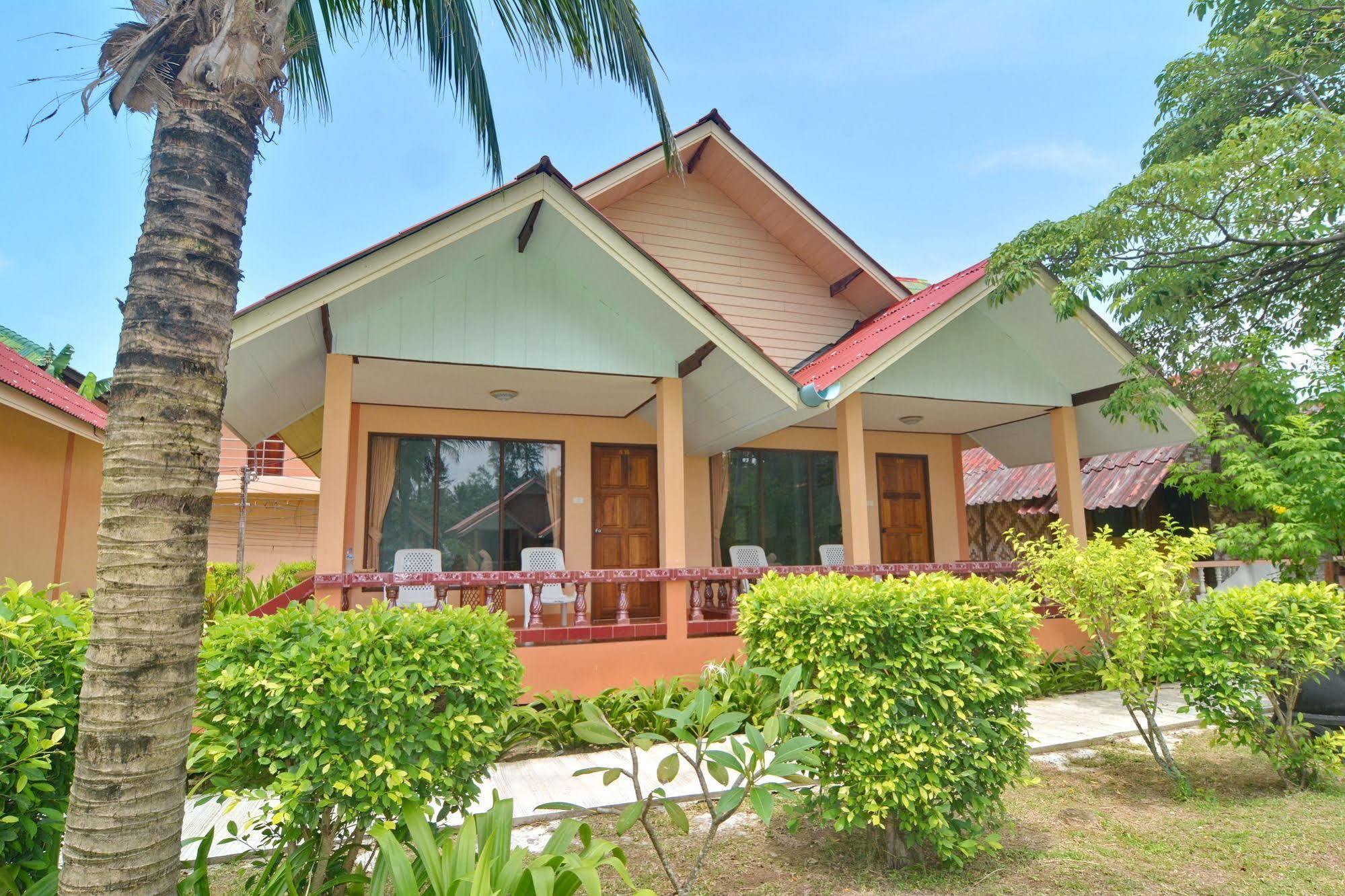 兰达翡翠酒店 Ko Lanta